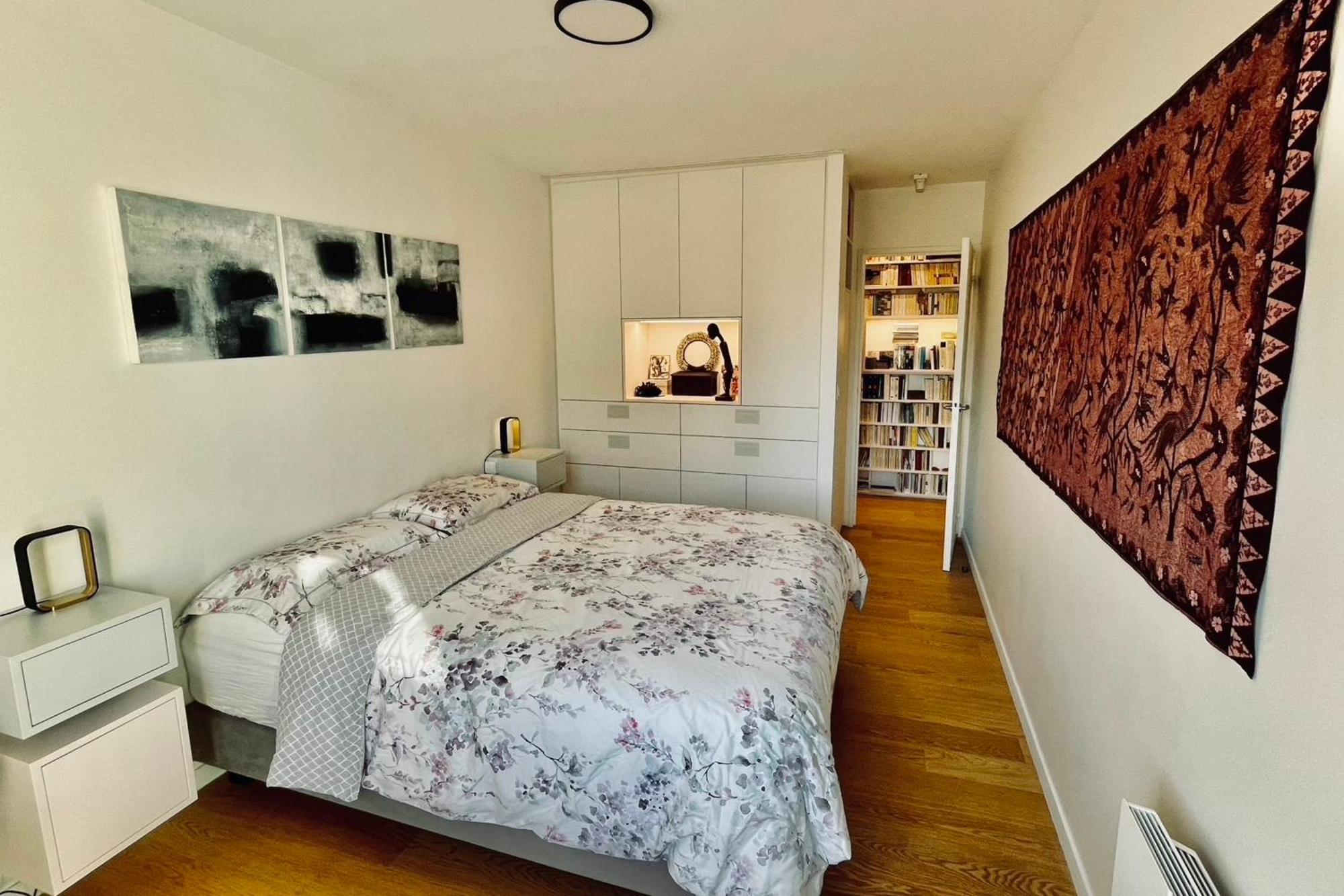 Appartamento For 2 With Balcony In Parigi
